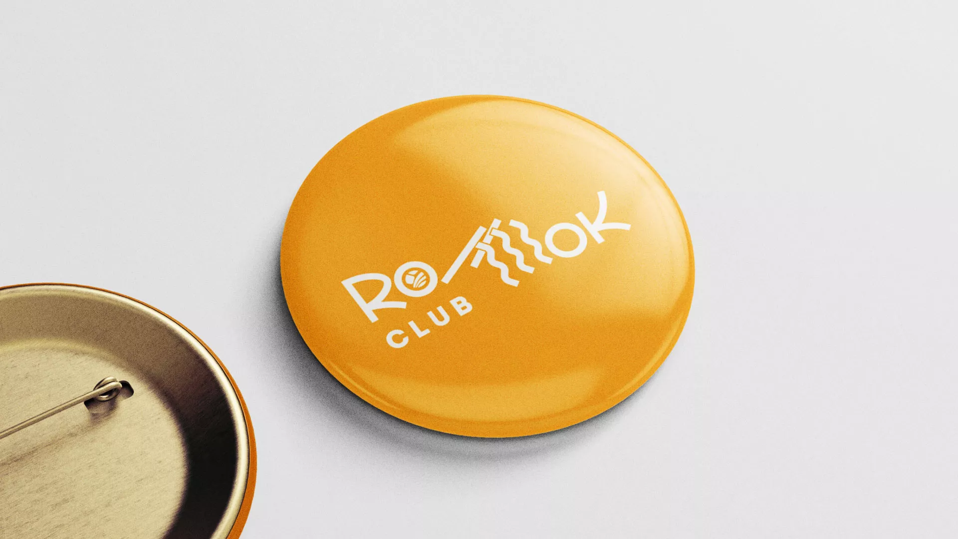 Создание логотипа суши-бара «Roll Wok Club» в Туране